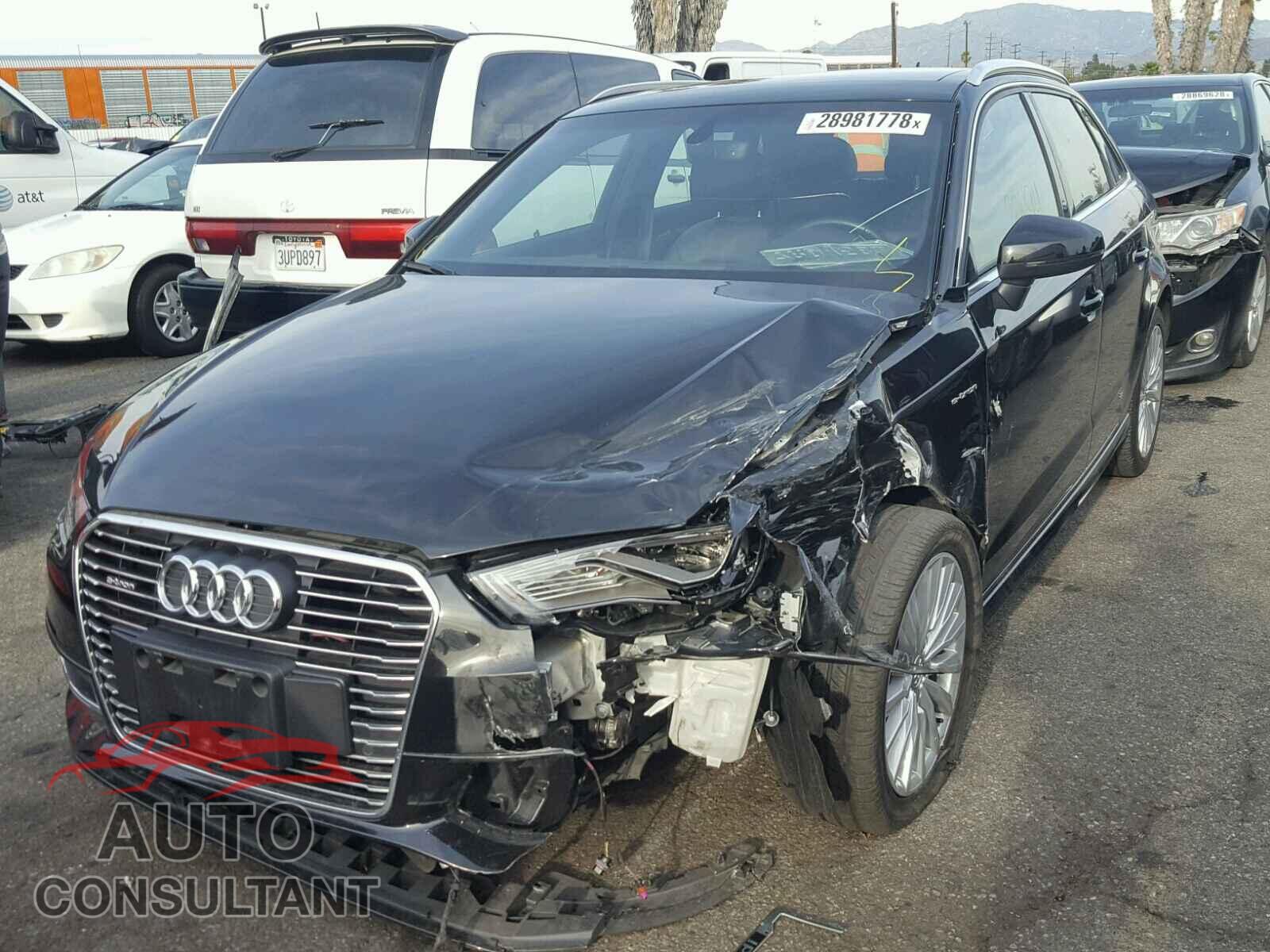 AUDI A3 2016 - WAUTPBFF1GA074979