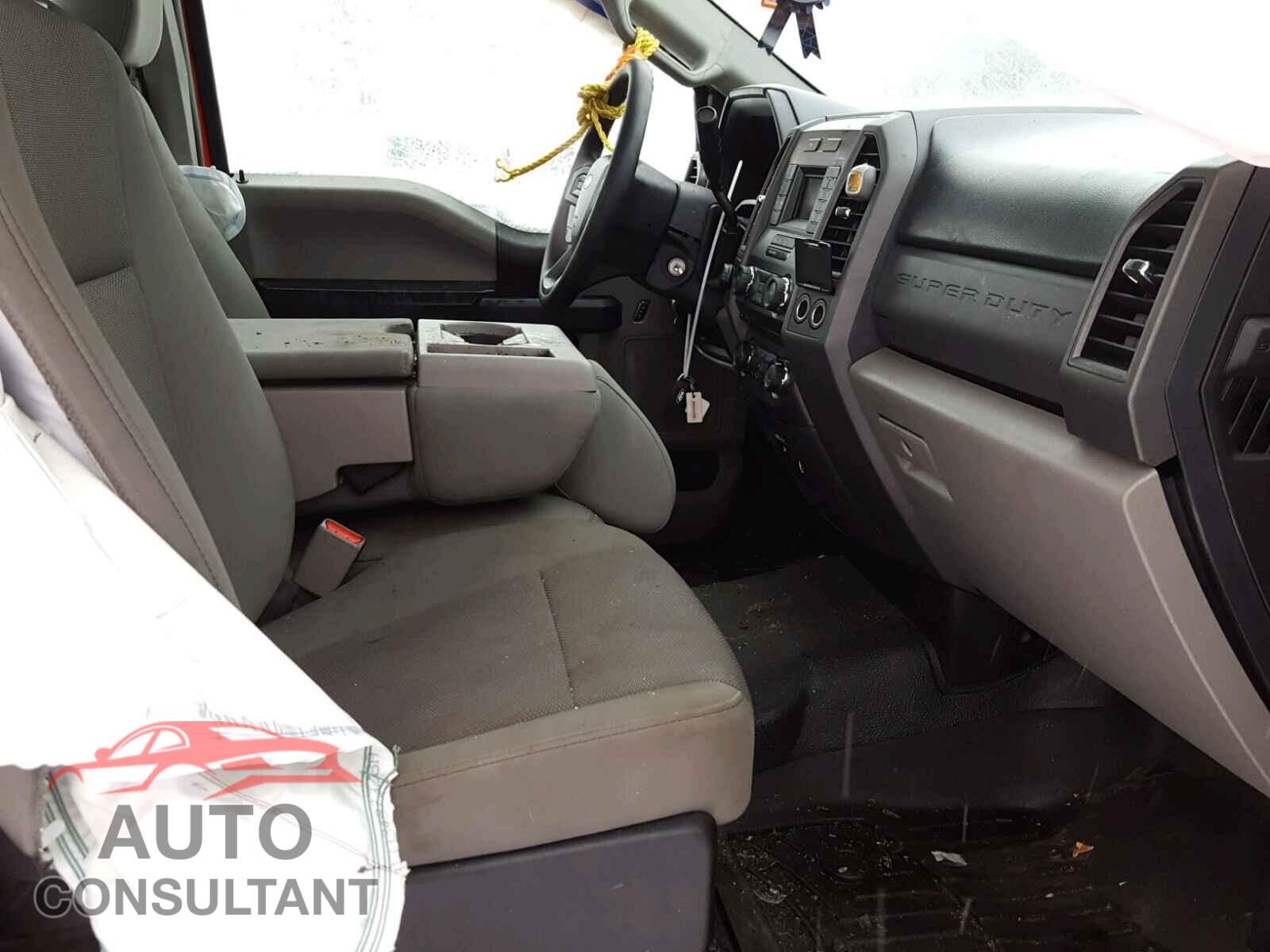 FORD F250 2017 - 1FTBF2B67HEC72077