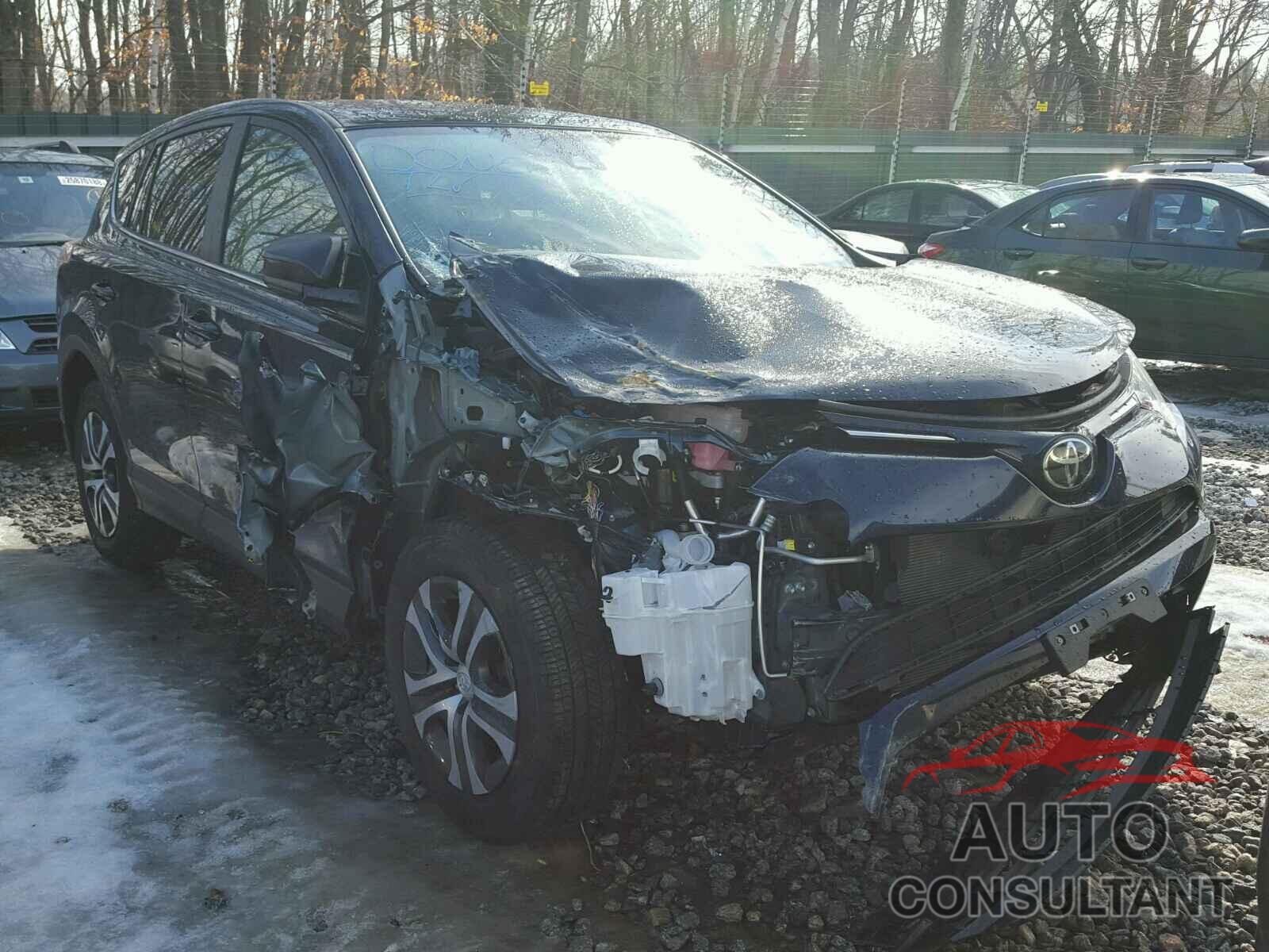 TOYOTA RAV4 2017 - JTMBFREV2HJ161729