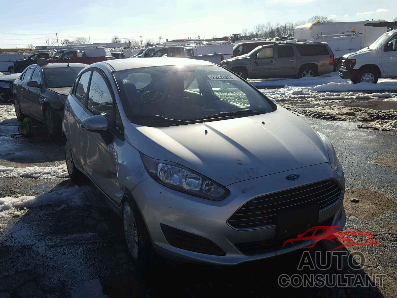 FORD FIESTA 2015 - 3FADP4TJ2FM181932