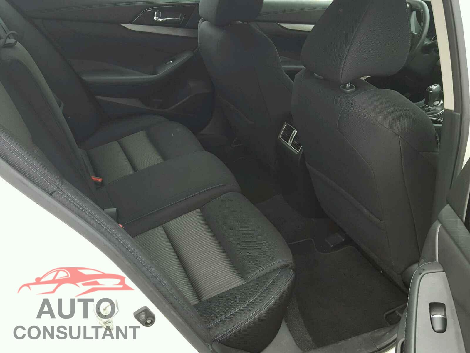 NISSAN MAXIMA 2017 - 1N4AA6APXHC360280