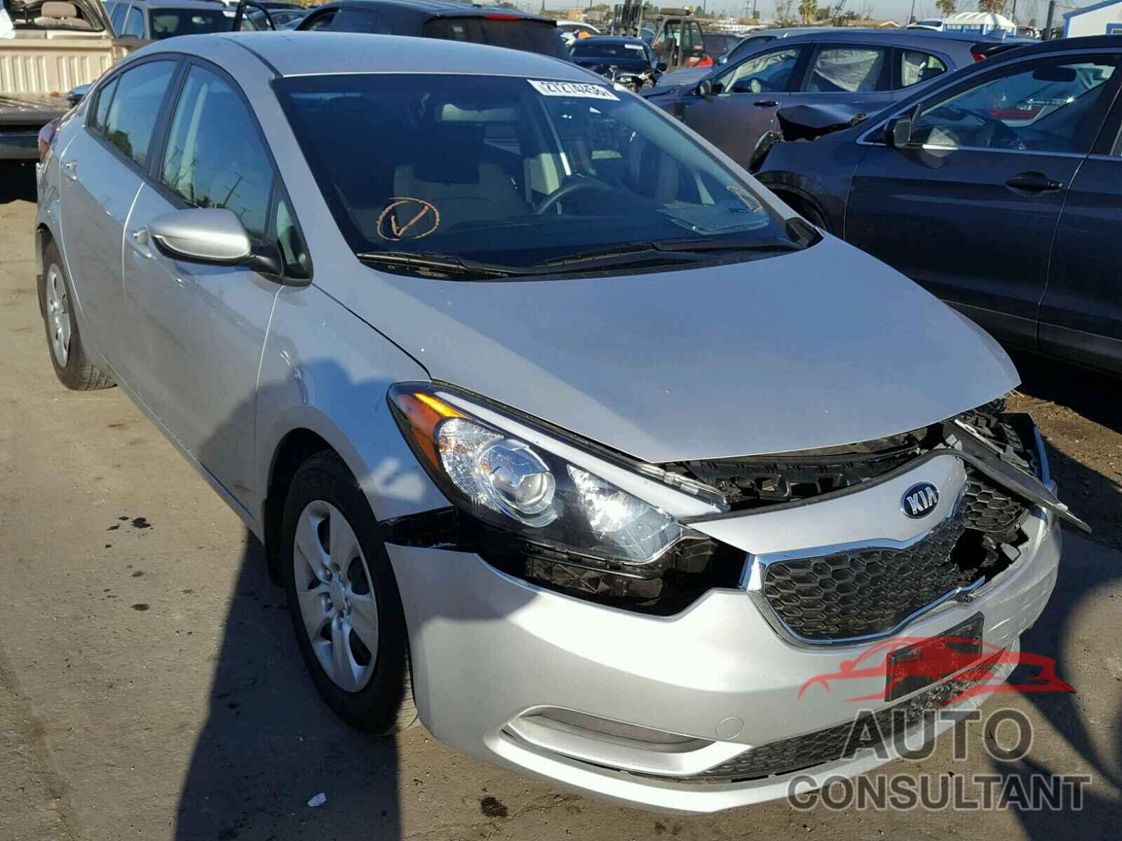 KIA FORTE 2016 - KNAFK4A65G5523121