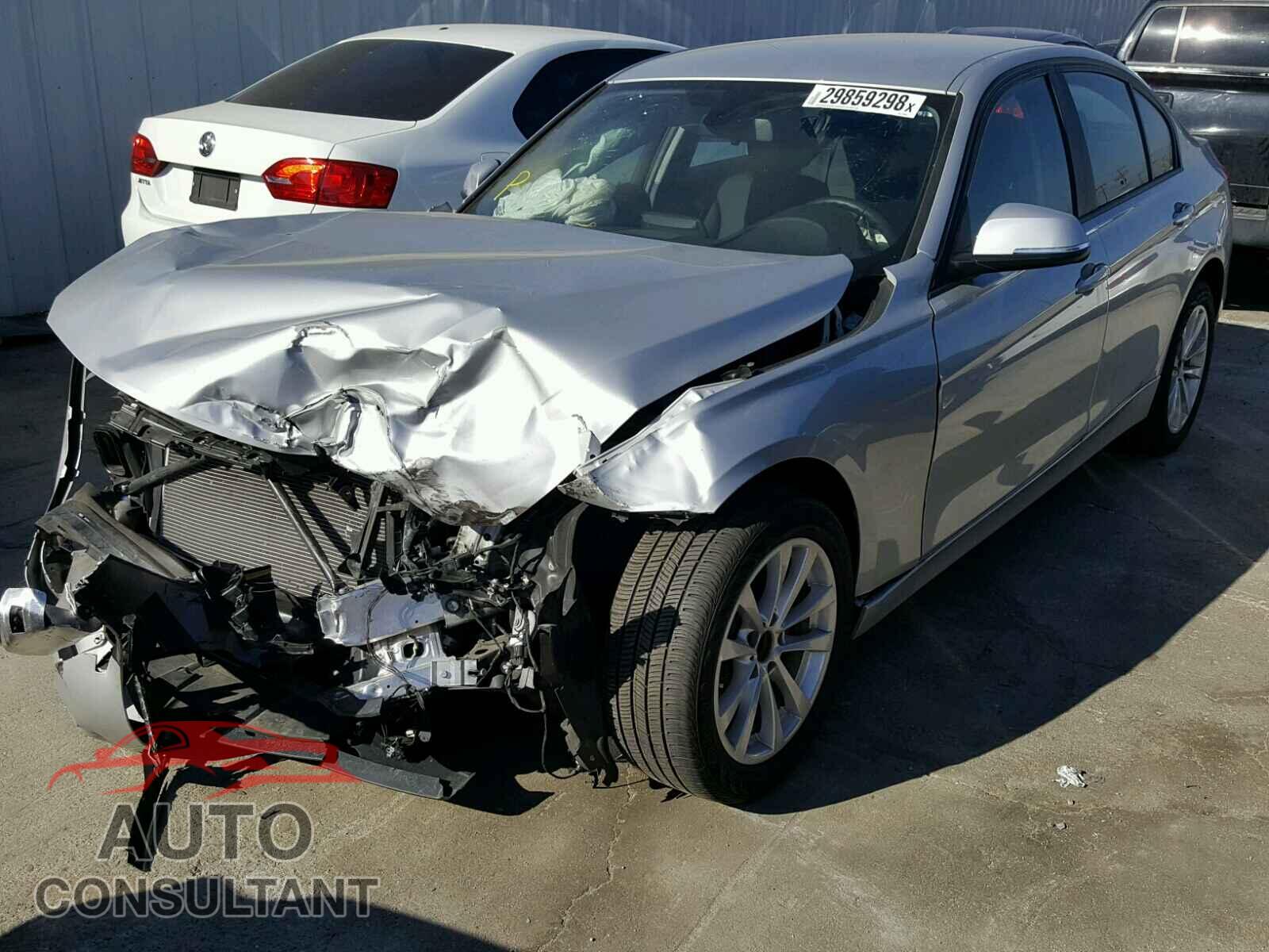 BMW 3 SERIES 2016 - WBA8E1G56GNU10968