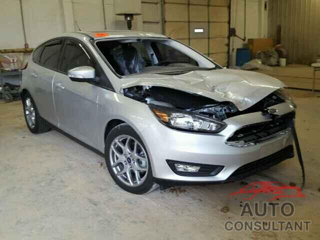 FORD FOCUS 2015 - 1FADP3K21FL285737