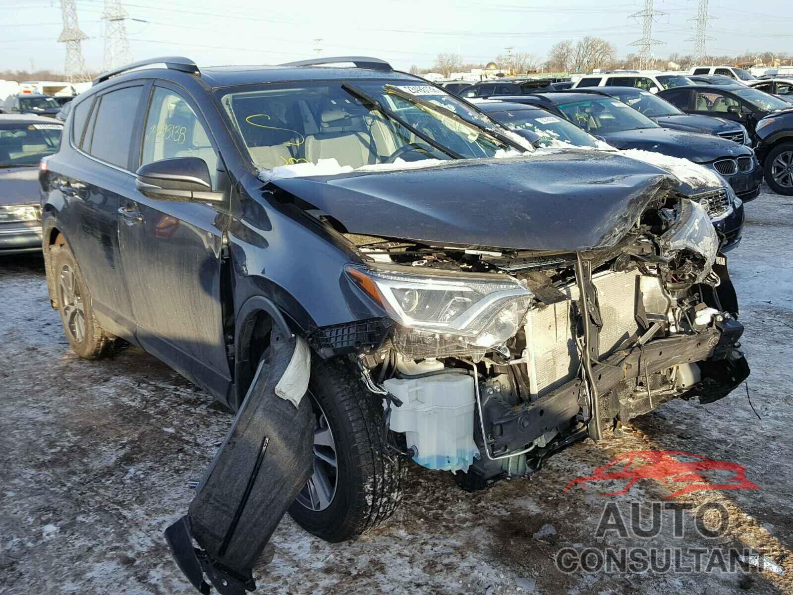 TOYOTA RAV4 2017 - JTMRFREV5HJ127783