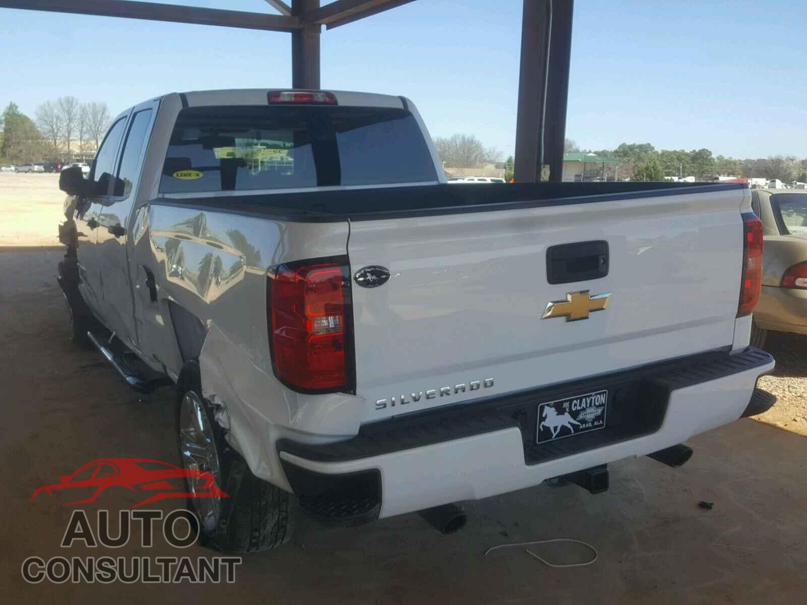 CHEVROLET SILVERADO 2017 - 1GCRCPEC8HZ360649