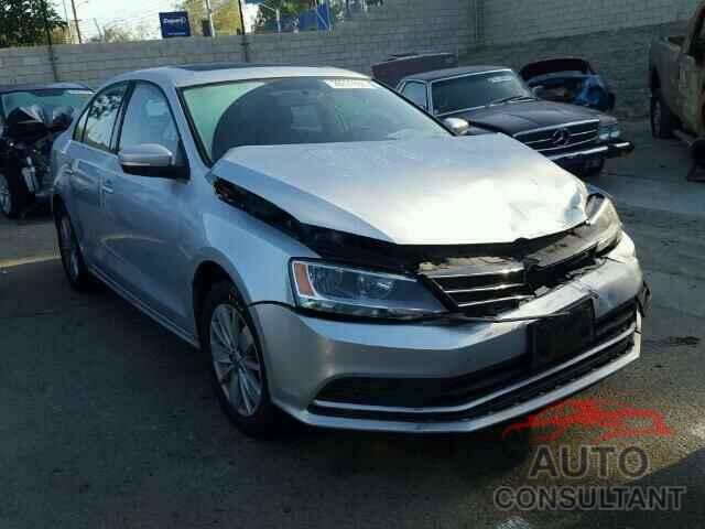 VOLKSWAGEN JETTA 2016 - 3VWD67AJ7GM261128