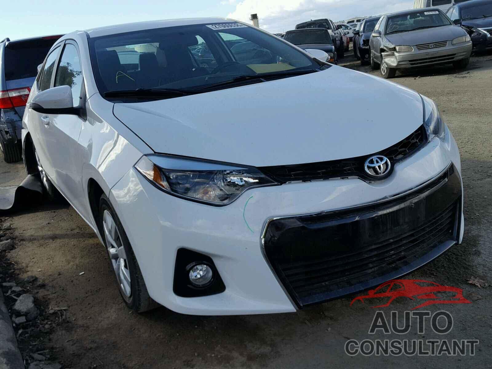 TOYOTA COROLLA 2015 - 5YFBURHE7FP244843