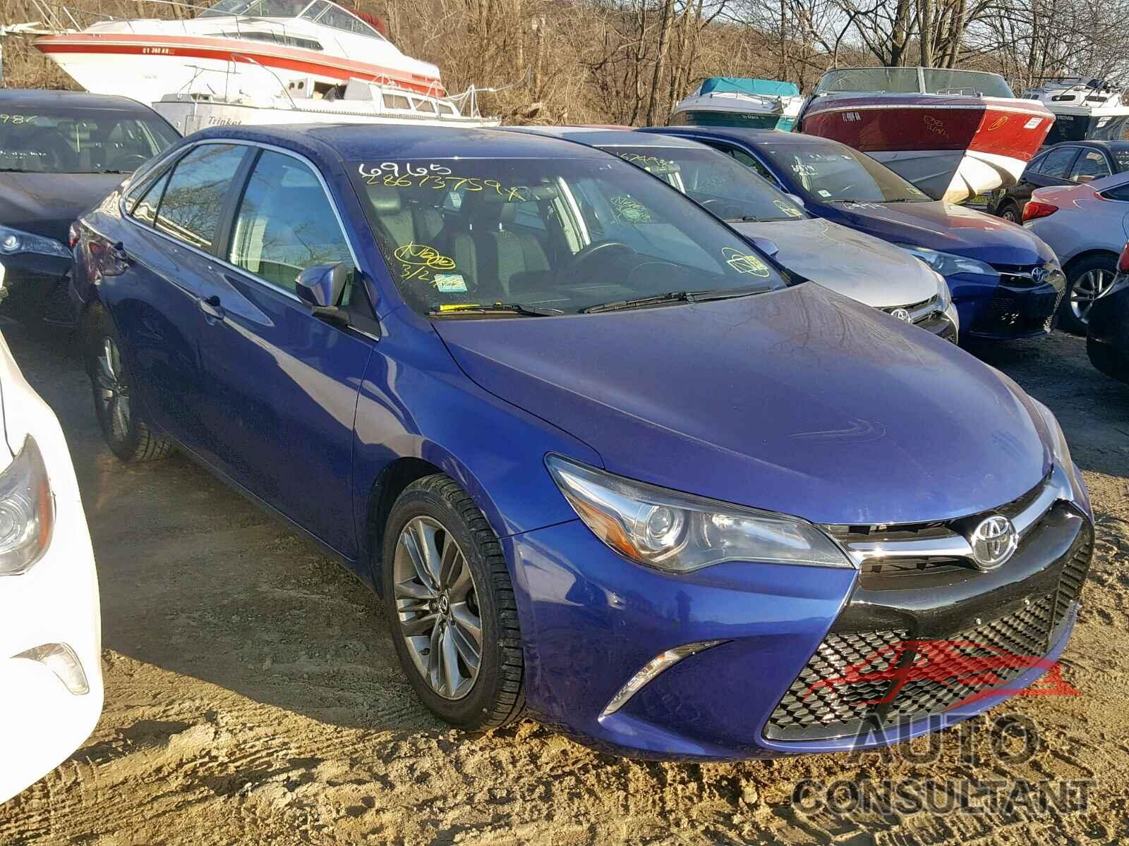 TOYOTA CAMRY 2015 - 5TDDZ3DCXHS169335