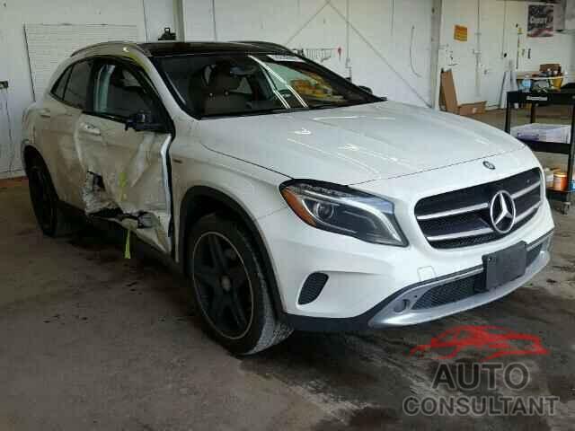 MERCEDES-BENZ GLK250 2015 - WDCTG4GB7FJ037082