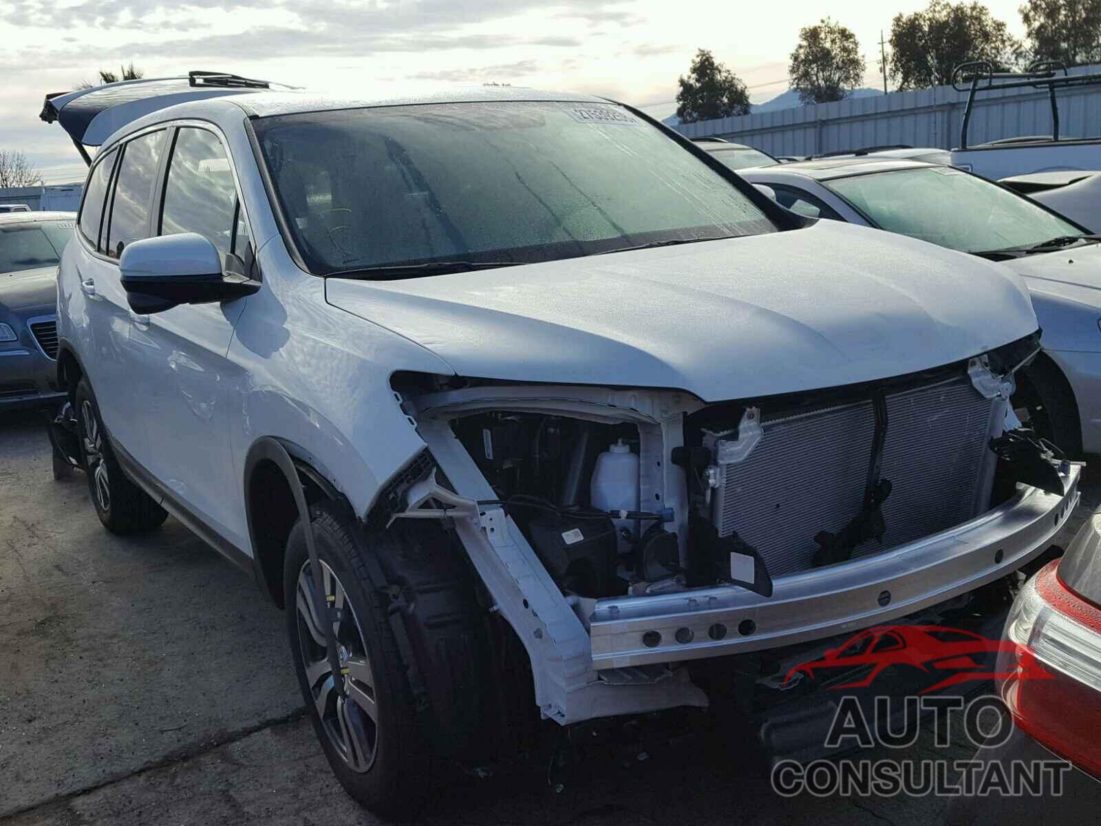 HONDA PILOT 2017 - 5FNYF5H58HB045117