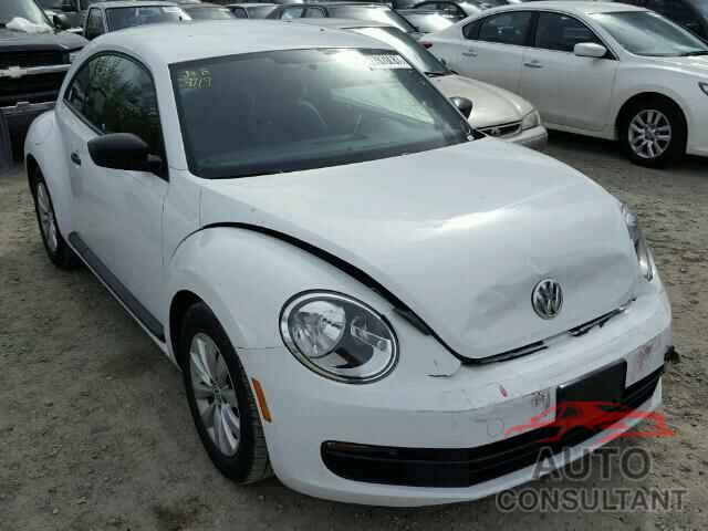 VOLKSWAGEN BEETLE 2015 - 3VWF17AT7FM648205