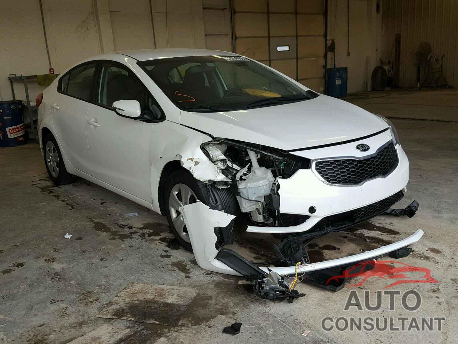 KIA FORTE 2015 - KNAFX4A60F5330195