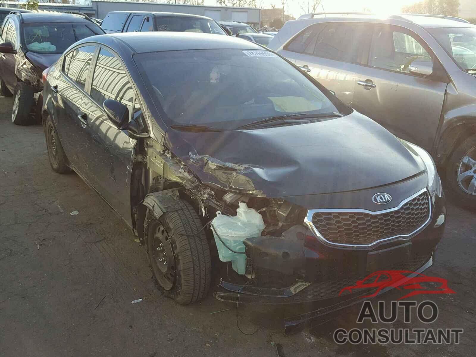 KIA FORTE 2015 - KNAFK4A6XF5323964