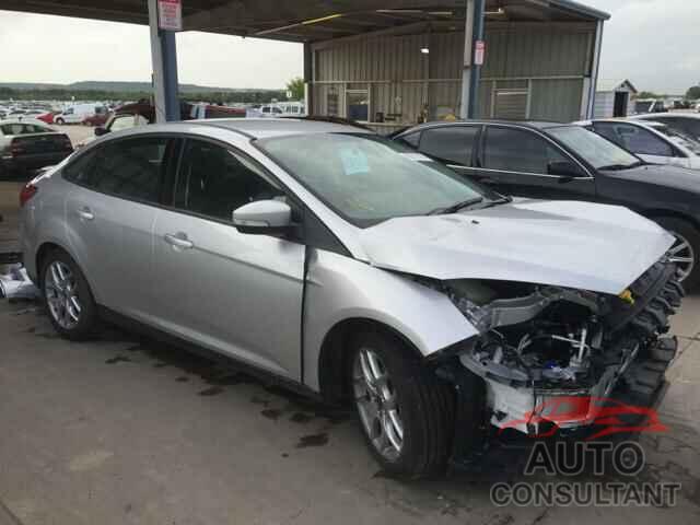 FORD FOCUS 2015 - 1FADP3F26FL276591