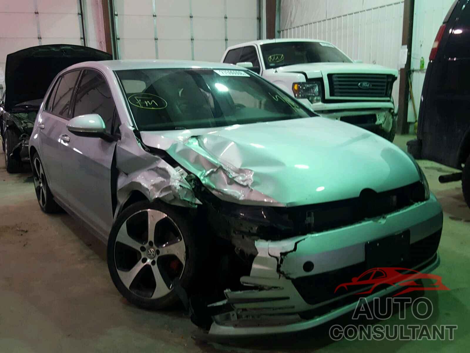 VOLKSWAGEN GTI 2015 - 3VW5T7AU9FM057002