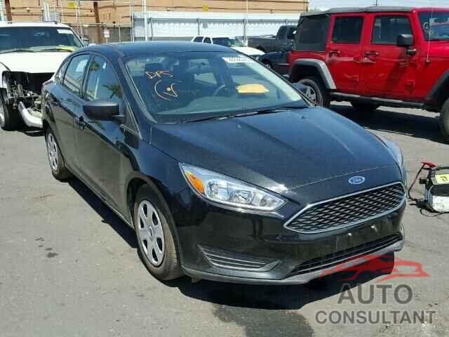 FORD FOCUS 2015 - 1FADP3E23FL357517