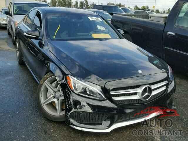MERCEDES-BENZ C300 2015 - 55SWF4JB5FU089010