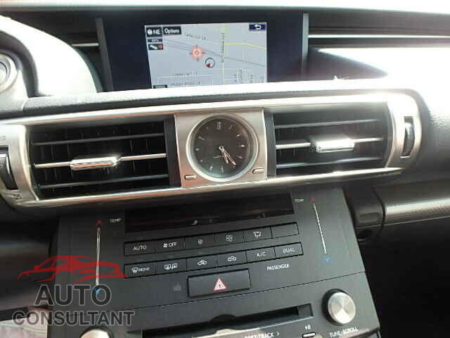 LEXUS IS250 2015 - JTHBF1D22F5068397