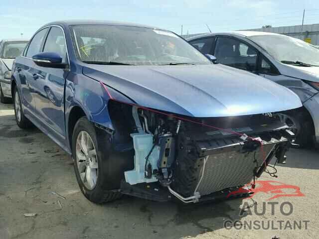 VOLKSWAGEN PASSAT 2017 - 1VWAT7A31HC019029