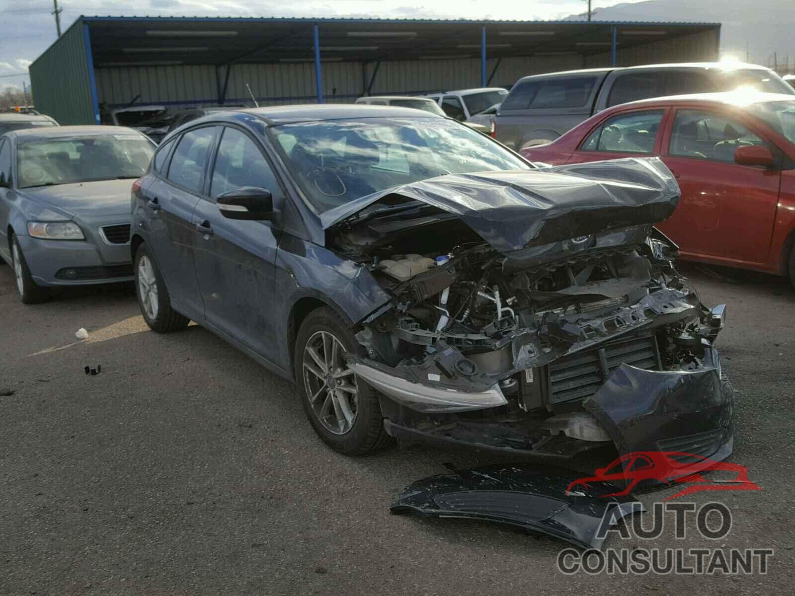 FORD FOCUS 2017 - 1FADP3K27HL205599