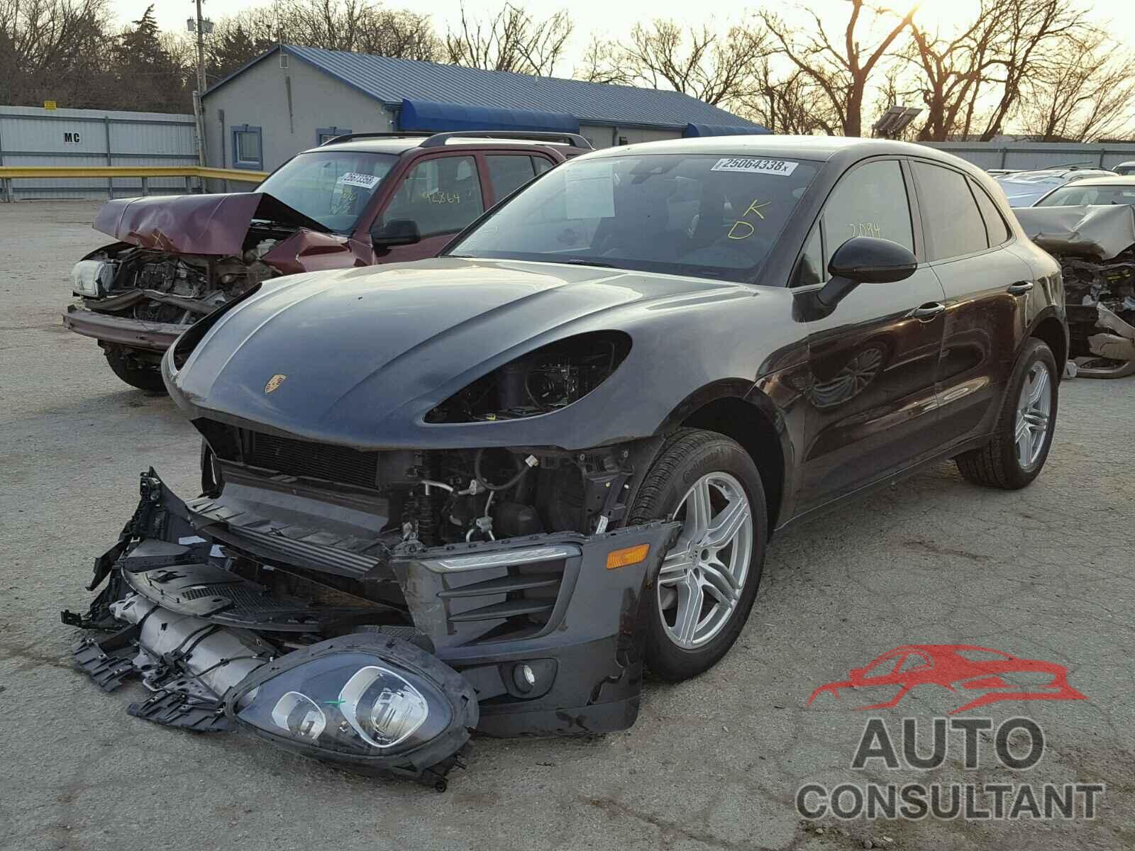 PORSCHE MACAN 2018 - WP1AA2A57JLB01722