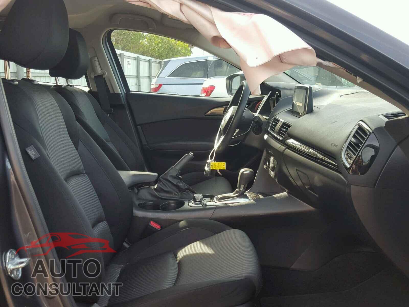 MAZDA 3 2016 - JM1BM1K70G1282237