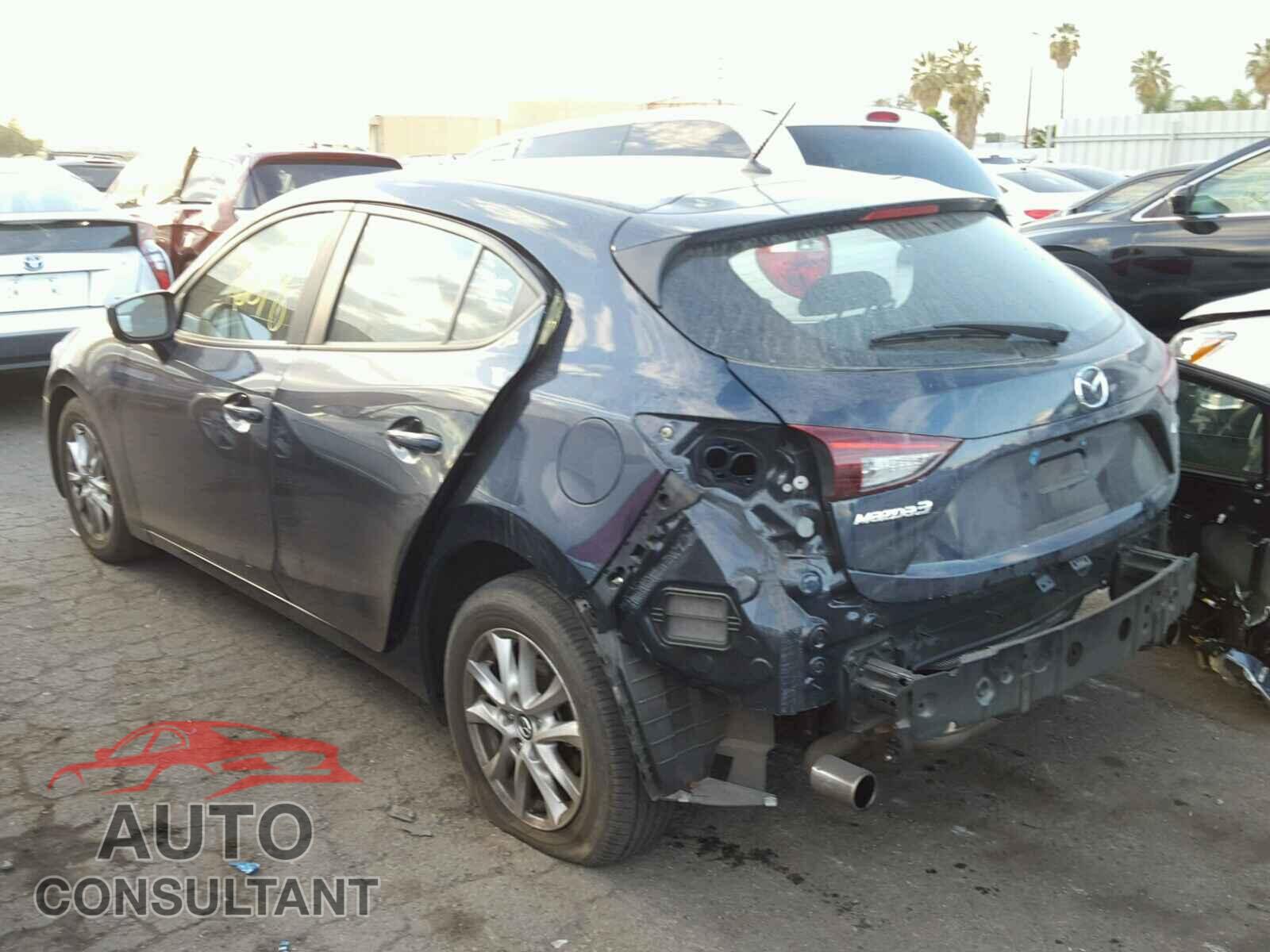 MAZDA 3 2017 - 3MZBN1K73HM150927
