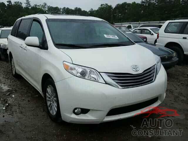 TOYOTA SIENNA 2015 - 5TDYK3DC4FS572049