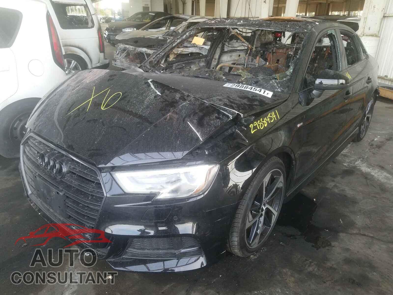 AUDI A3 2020 - WAUBEGFF9LA028096
