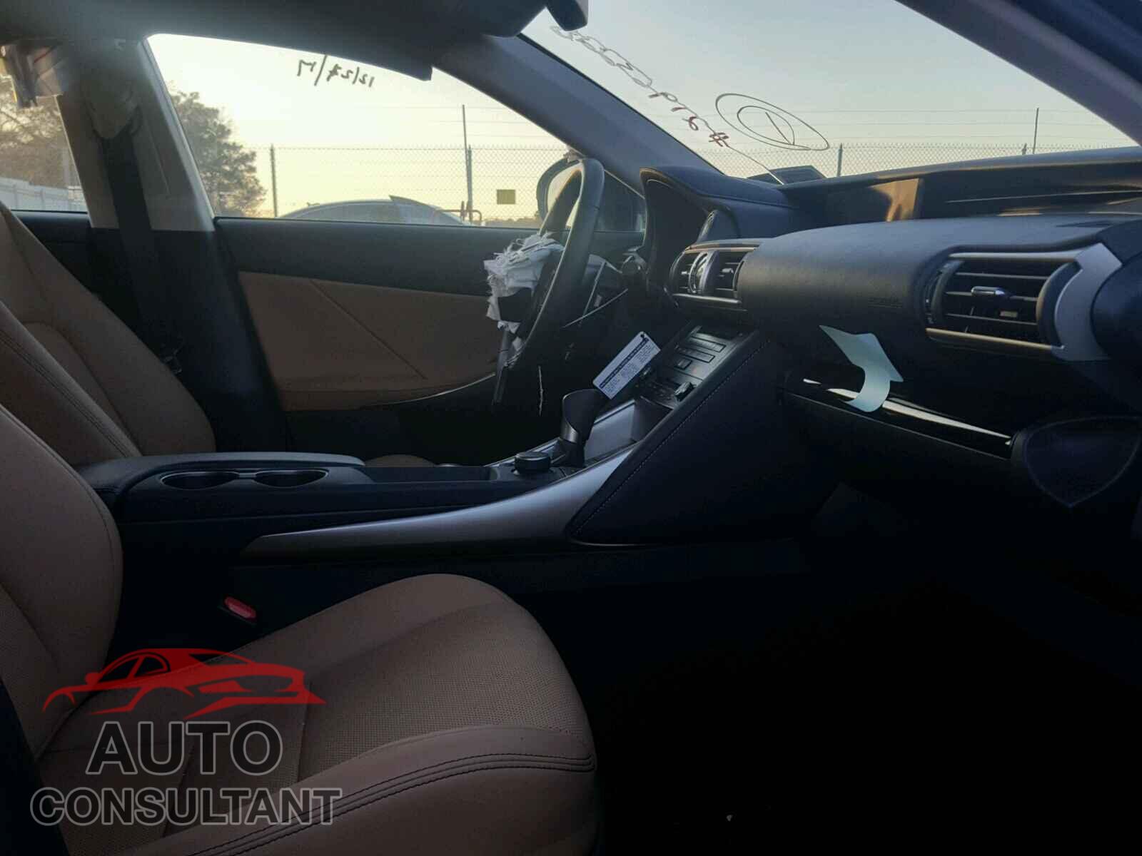 LEXUS IS300 2017 - JTHCM1D29H5023244