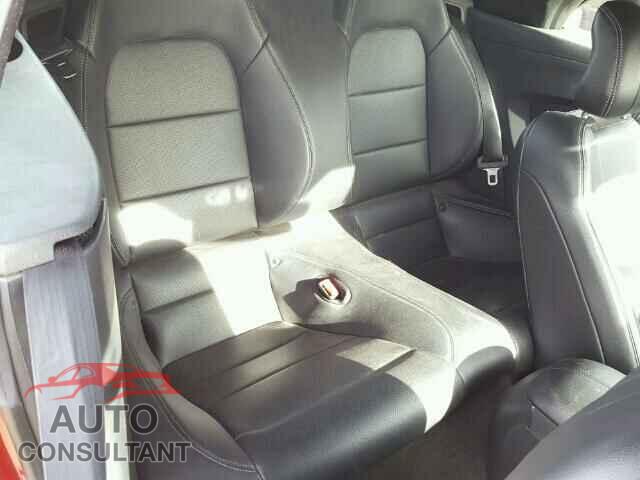 FORD MUSTANG 2015 - 1FATP8UH3F5392917
