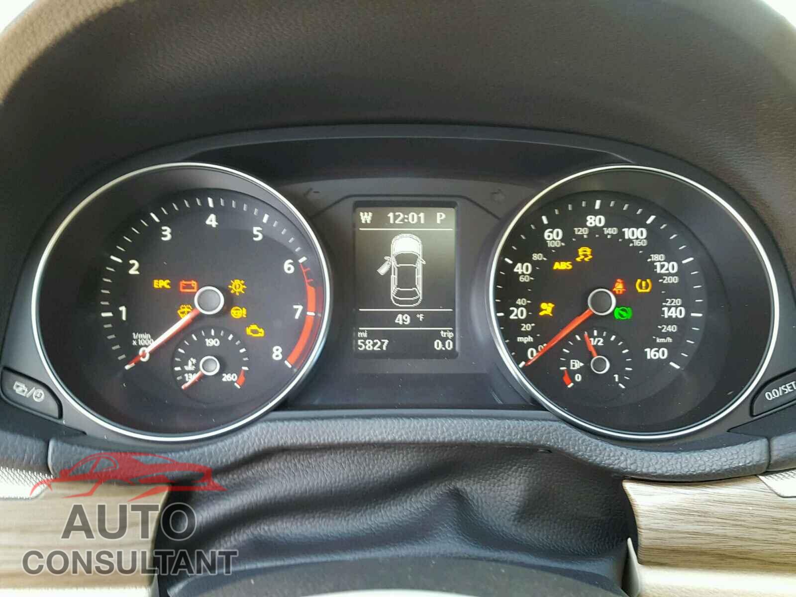 VOLKSWAGEN PASSAT 2017 - 1VWBT7A36HC028152