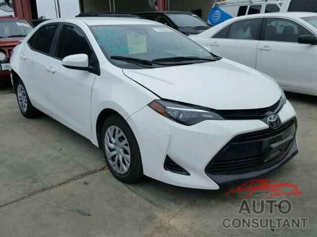 TOYOTA COROLLA 2017 - 5YFBURHE5HP635587