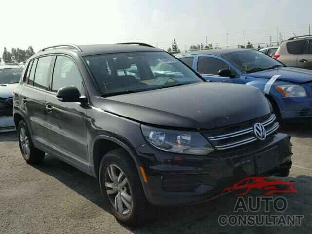 VOLKSWAGEN TIGUAN 2015 - WVGAV7AX1FW615913