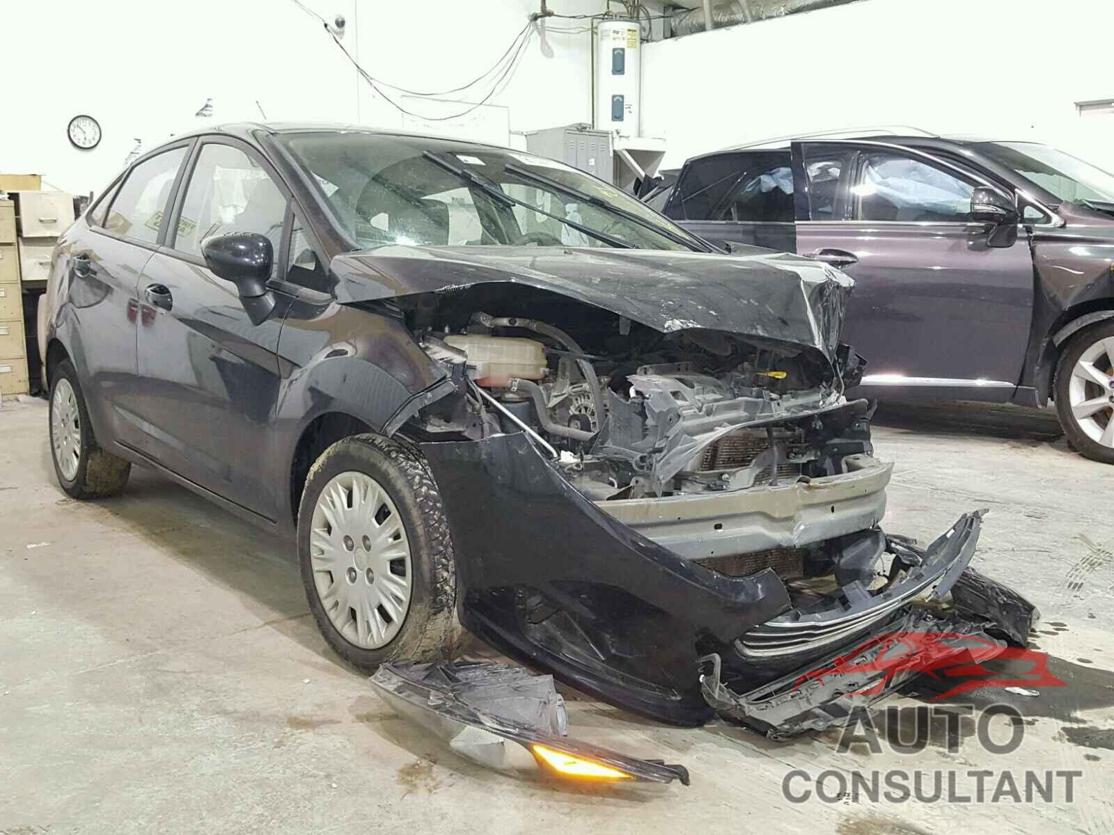 FORD FIESTA 2015 - 3FADP4AJ5FM101025