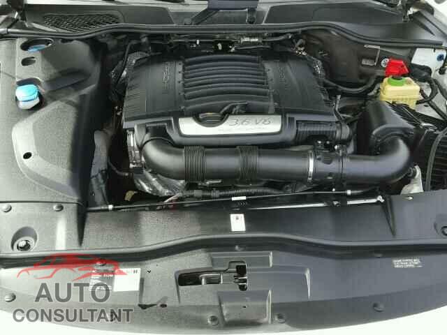 PORSCHE CAYENNE 2016 - WP1AA2A2XGLA04495