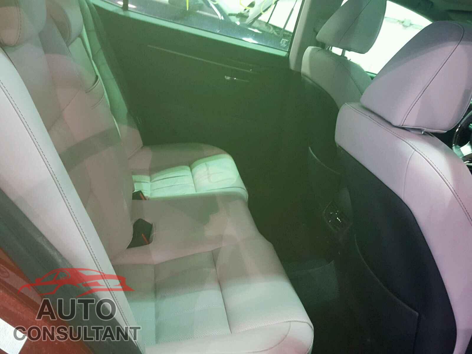 LEXUS ES300 2017 - JTHBW1GG9H2155175
