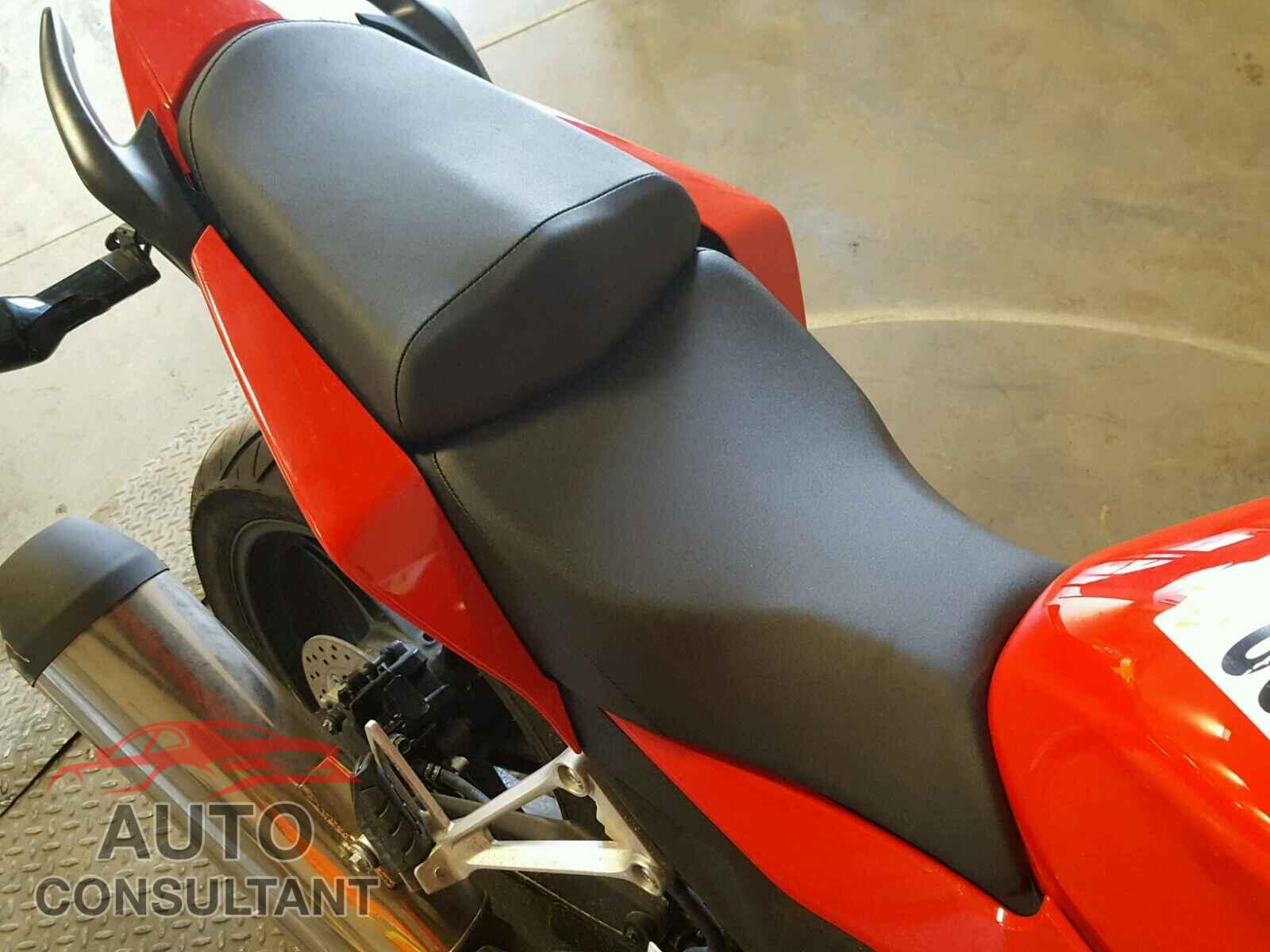 HONDA CB CYCLE 2017 - MLHNC5214H5300202