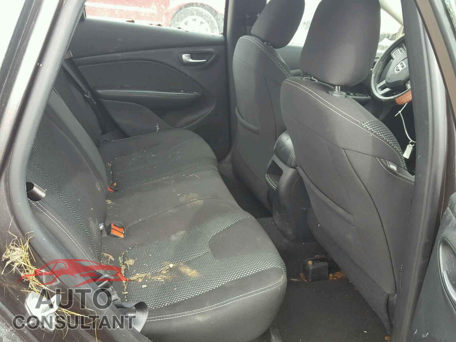 DODGE DART 2016 - 1C3CDFBB7GD538401