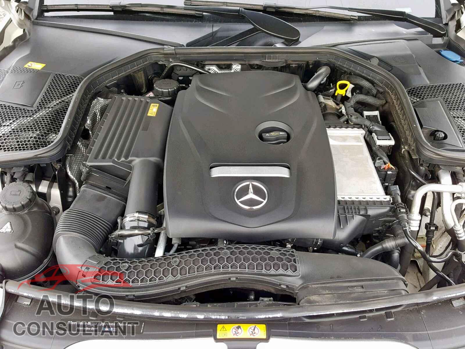 MERCEDES-BENZ C CLASS 2016 - 55SWF4KB7GU102002