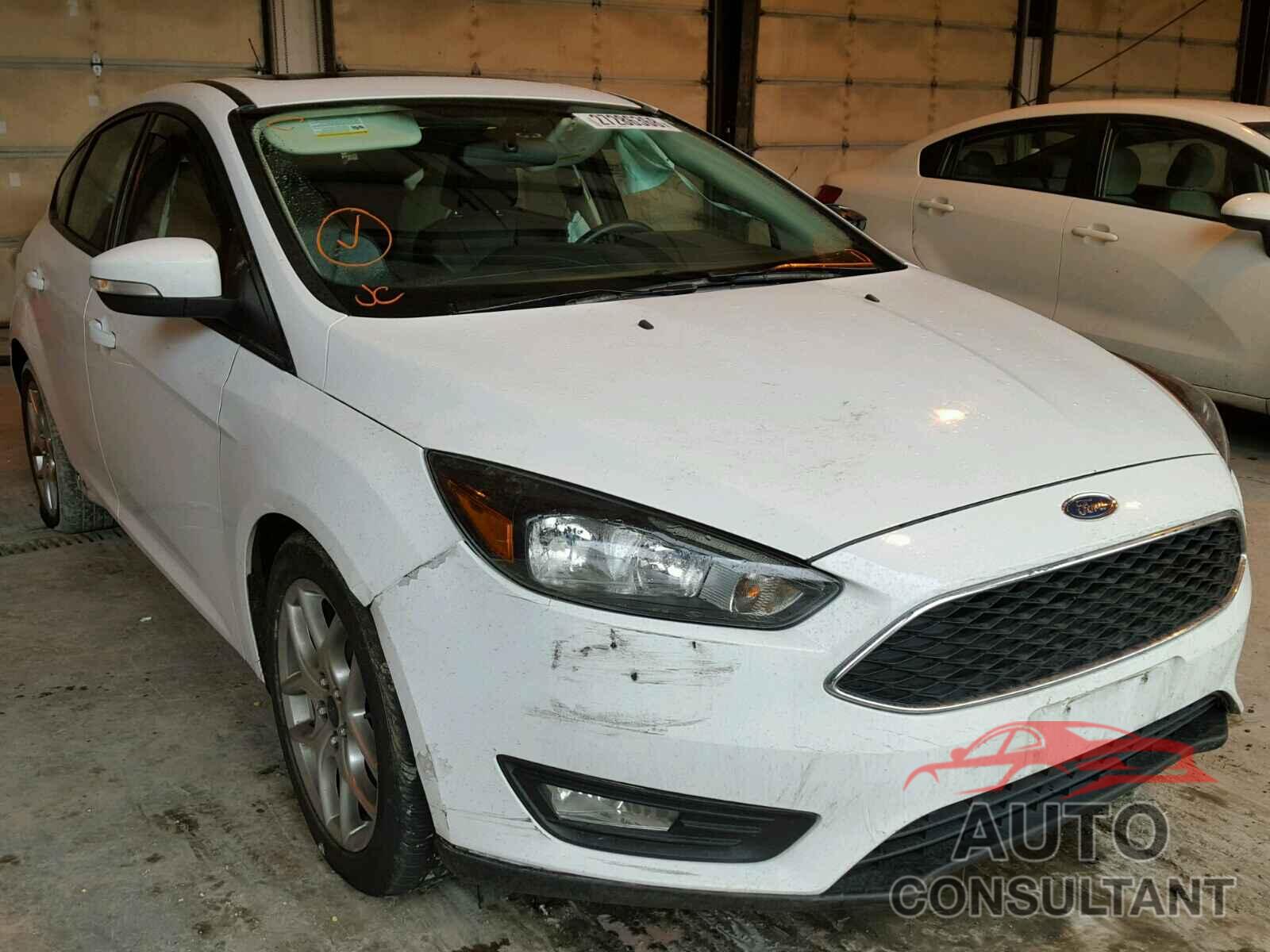 FORD FOCUS 2015 - 1FADP3K2XFL330318