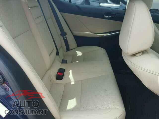 LEXUS IS250 2015 - JTHBF1D20F5078135