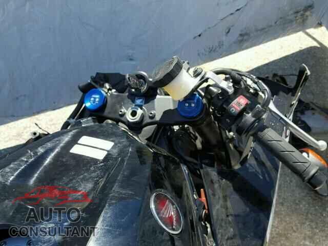 HONDA CBR CYCLE 2015 - JH2PC4007FK800456