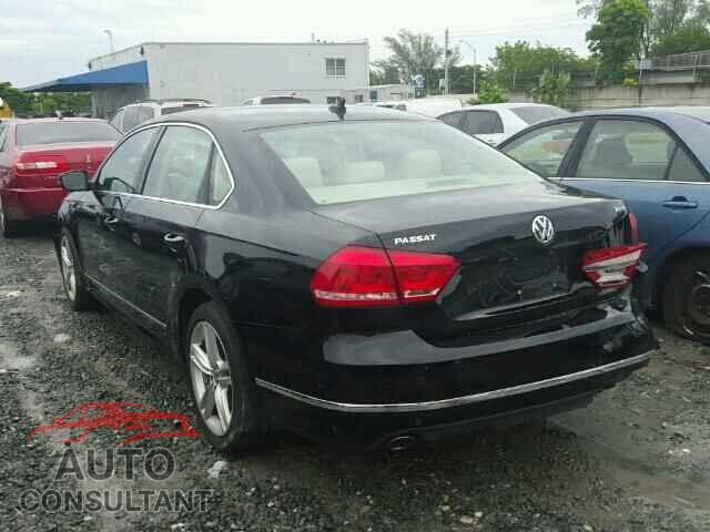 VOLKSWAGEN PASSAT 2015 - 1VWBV7A33FC036314