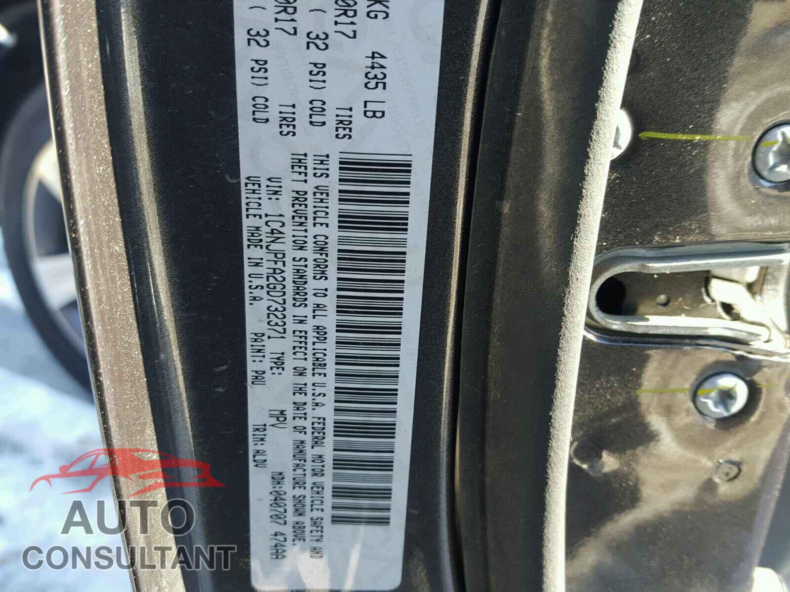 JEEP PATRIOT 2016 - 1C4NJPFA2GD732371