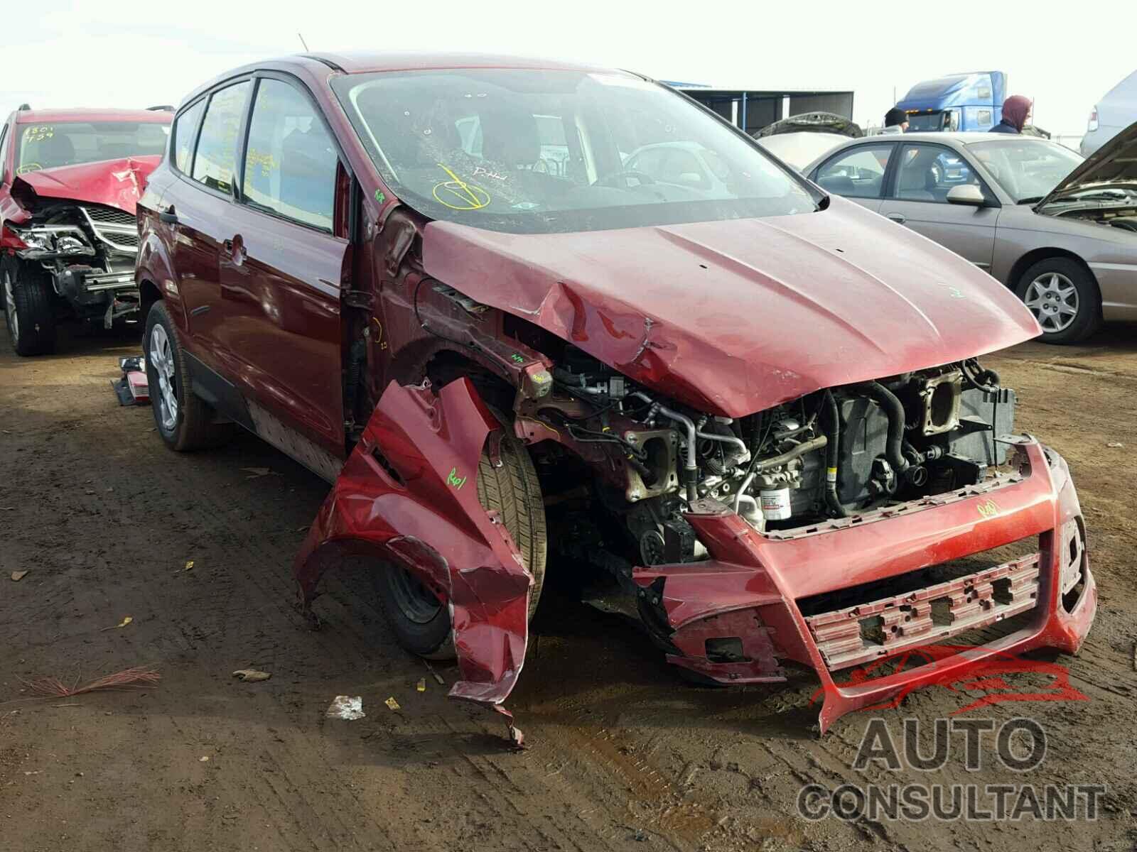 FORD ESCAPE 2016 - 1FMCU0F71GUB47562
