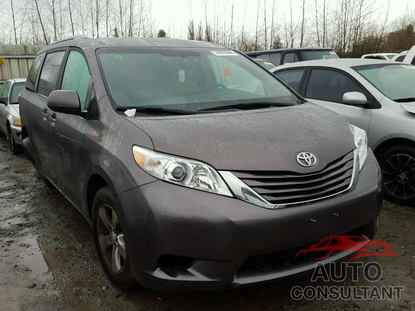 TOYOTA SIENNA 2015 - 5TDKK3DC4FS667121