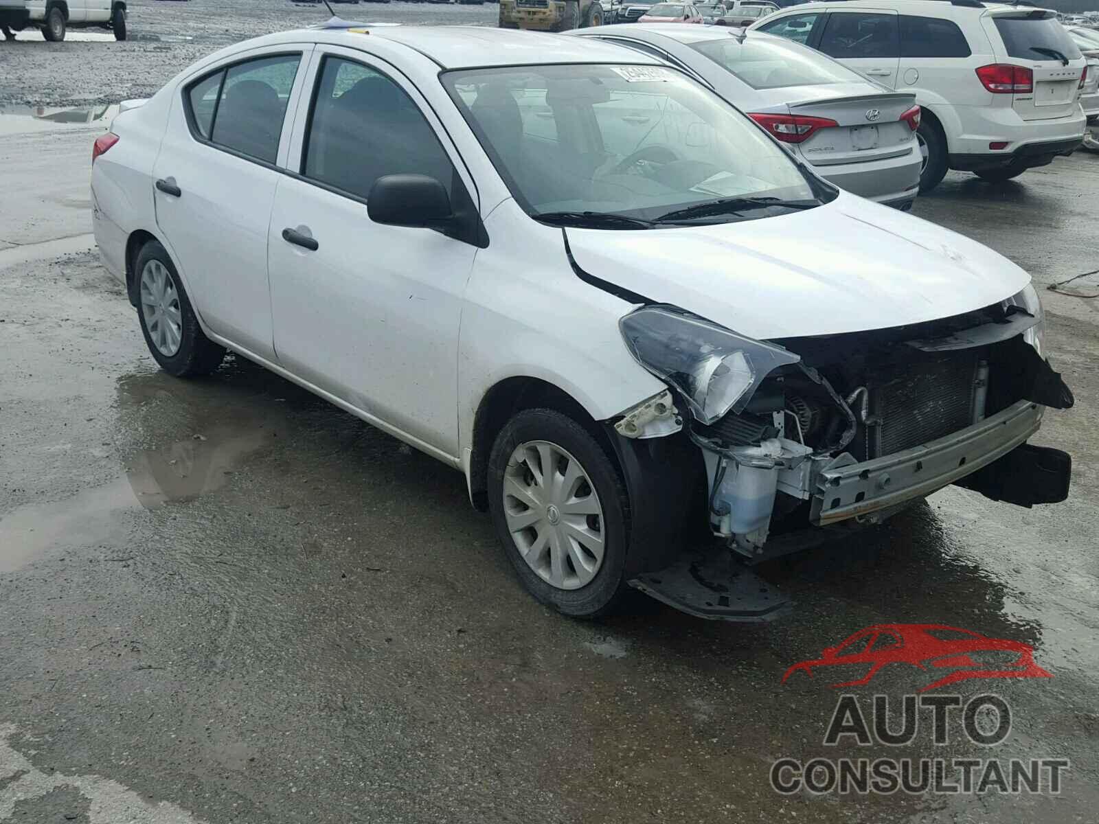 NISSAN VERSA 2015 - 3N1CN7AP2FL957957