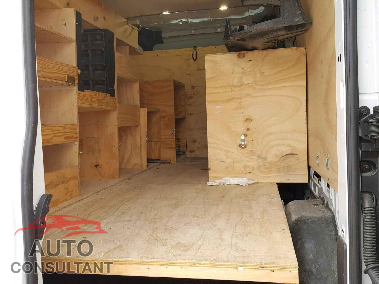 FORD TRANSIT CO 2017 - 1FTYR2CMXHKA39469